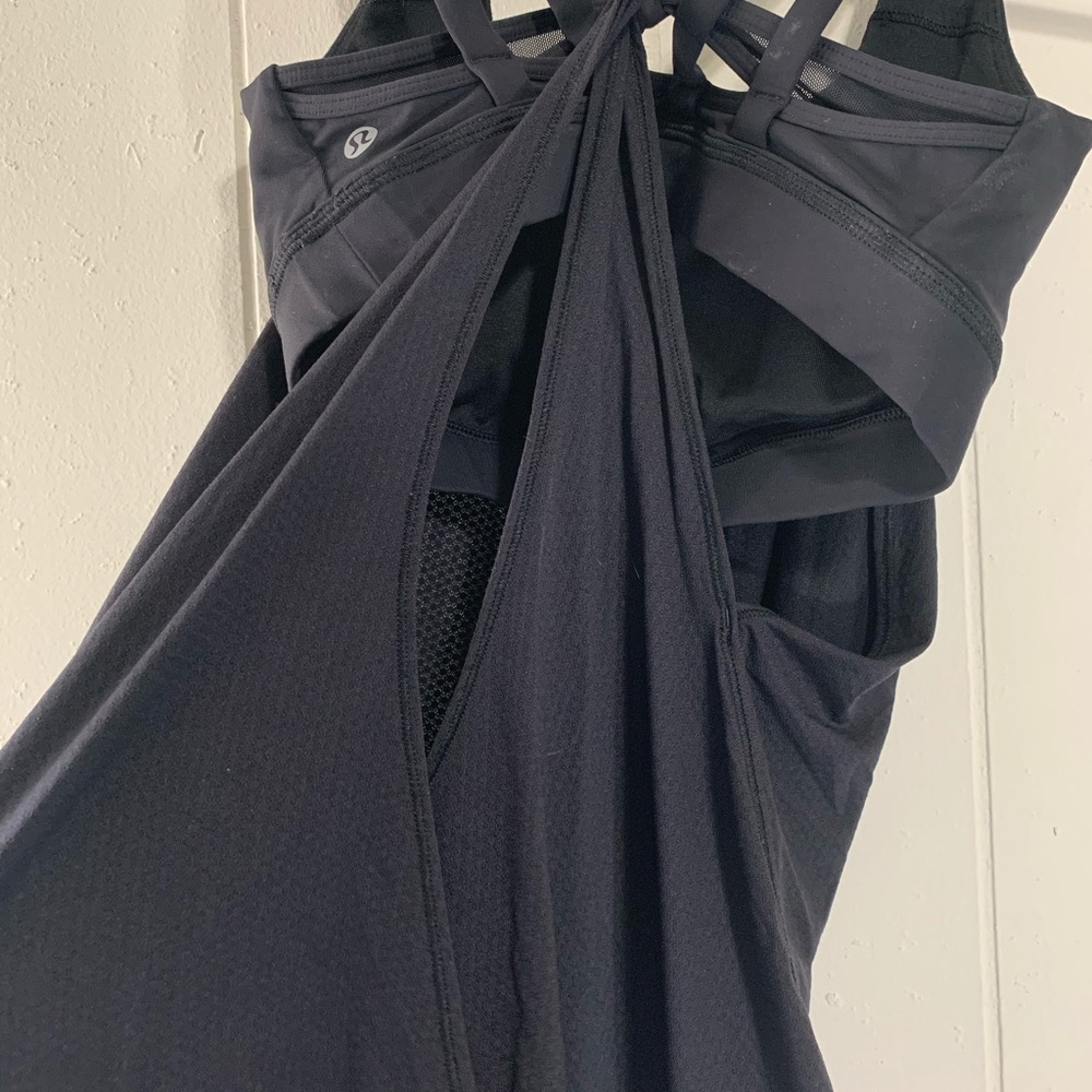 LULULEMON 4 Racer back Tank Built in sports bra - Picture 4 of 4